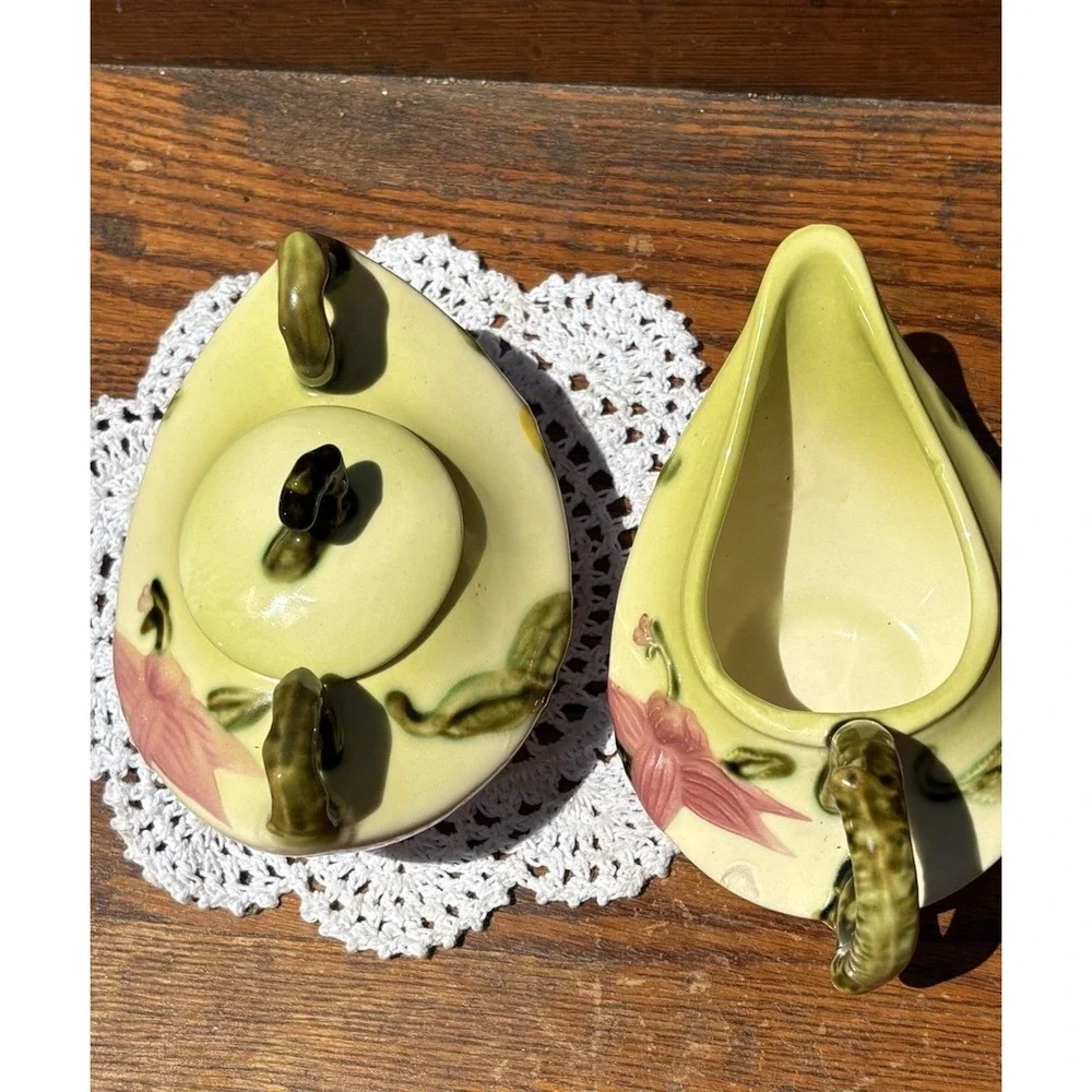hull vintage pottery